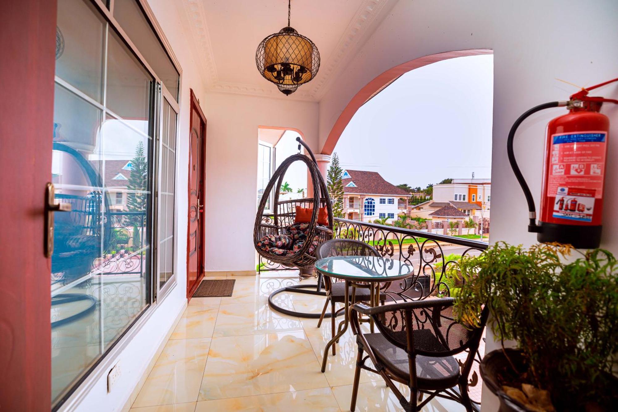 Ibranad Apartments Accra Eksteriør bilde